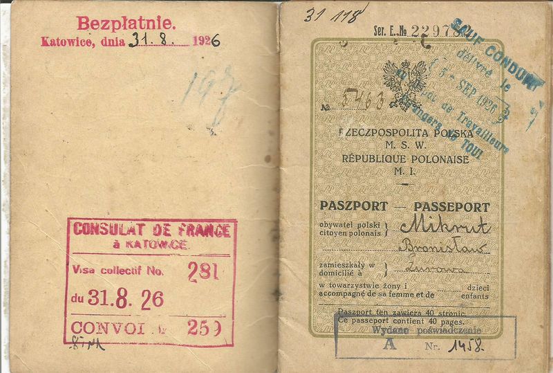 Файл:Pl-2026-passport-2.jpg